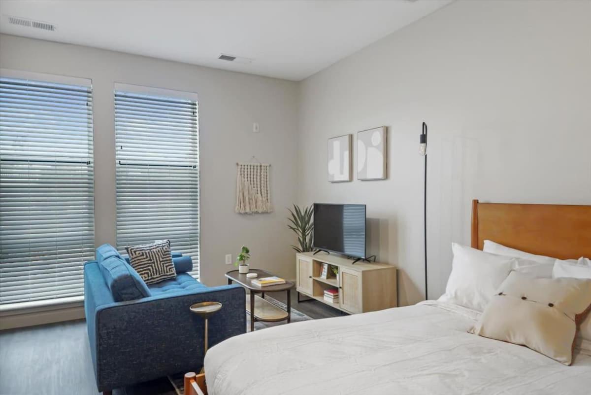 Cozysuites Modern Sdo, Lawrenceville Pittsburgh