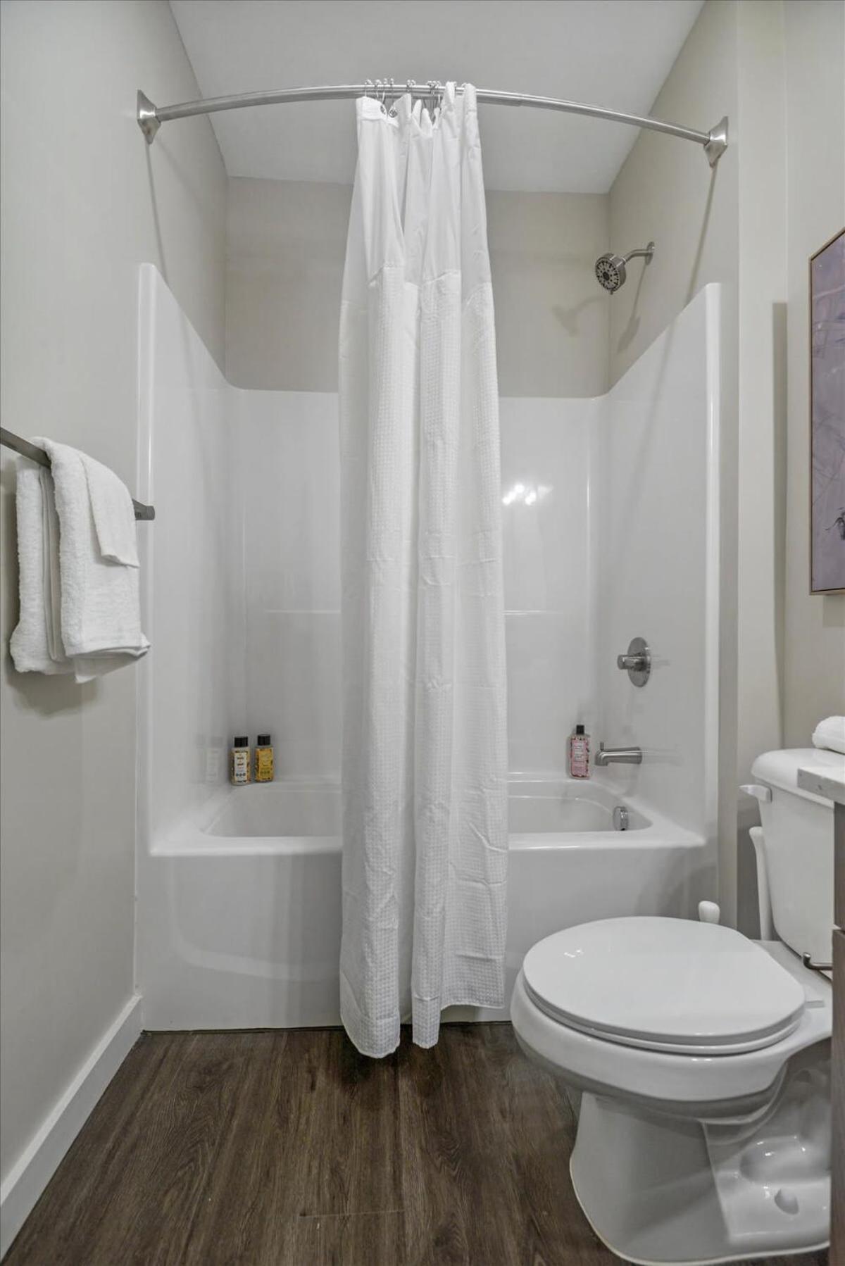 Apartment Cozysuites Modern Sdo, Lawrenceville